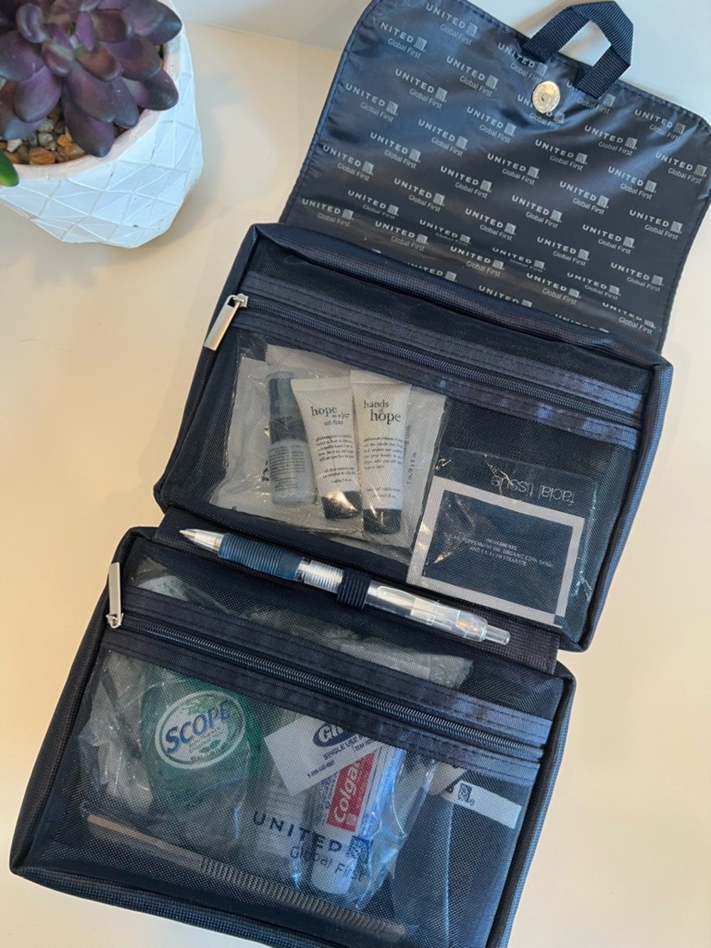 Travel Amenities Bag - Delta Airlines First Class